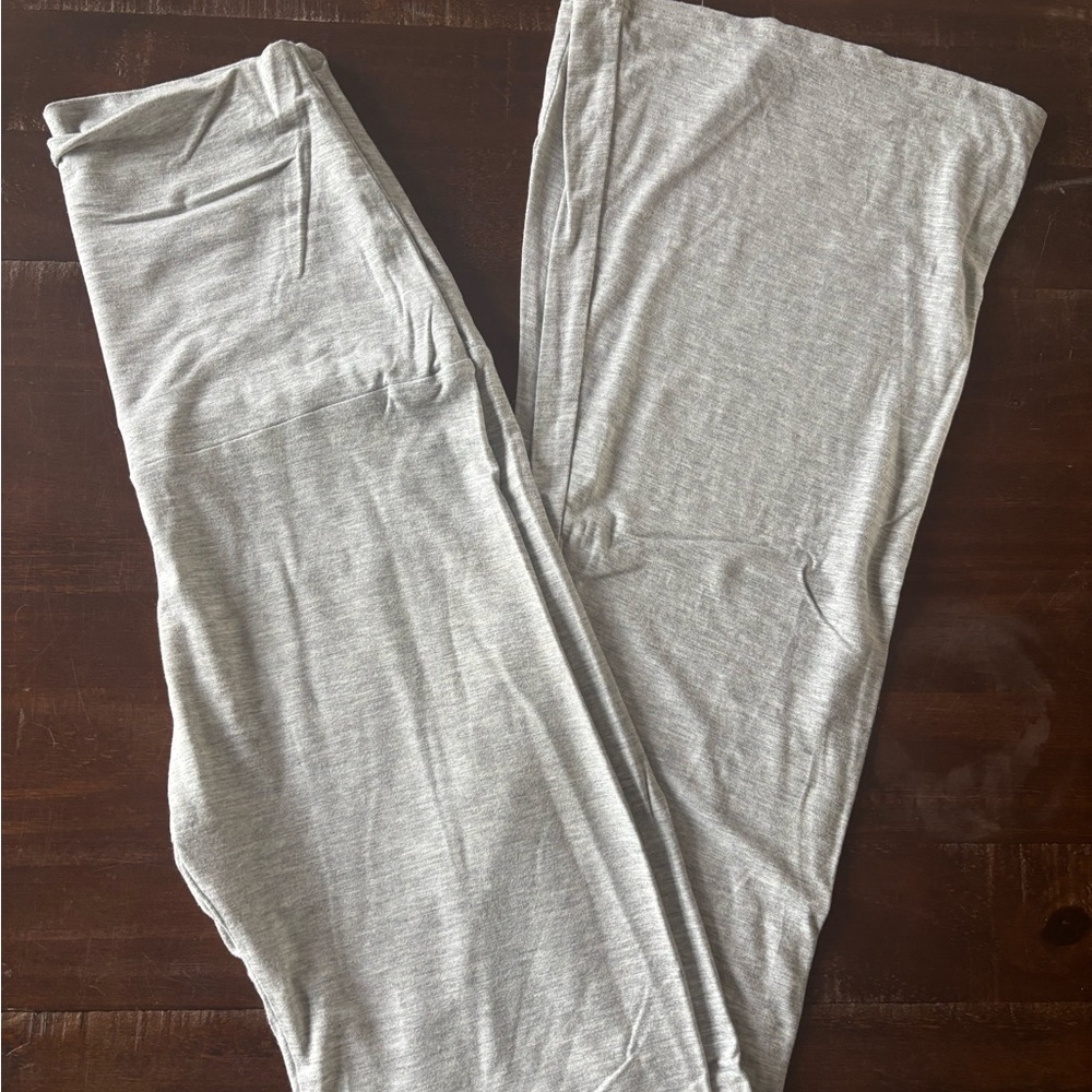 Like New Gray Lounge Set